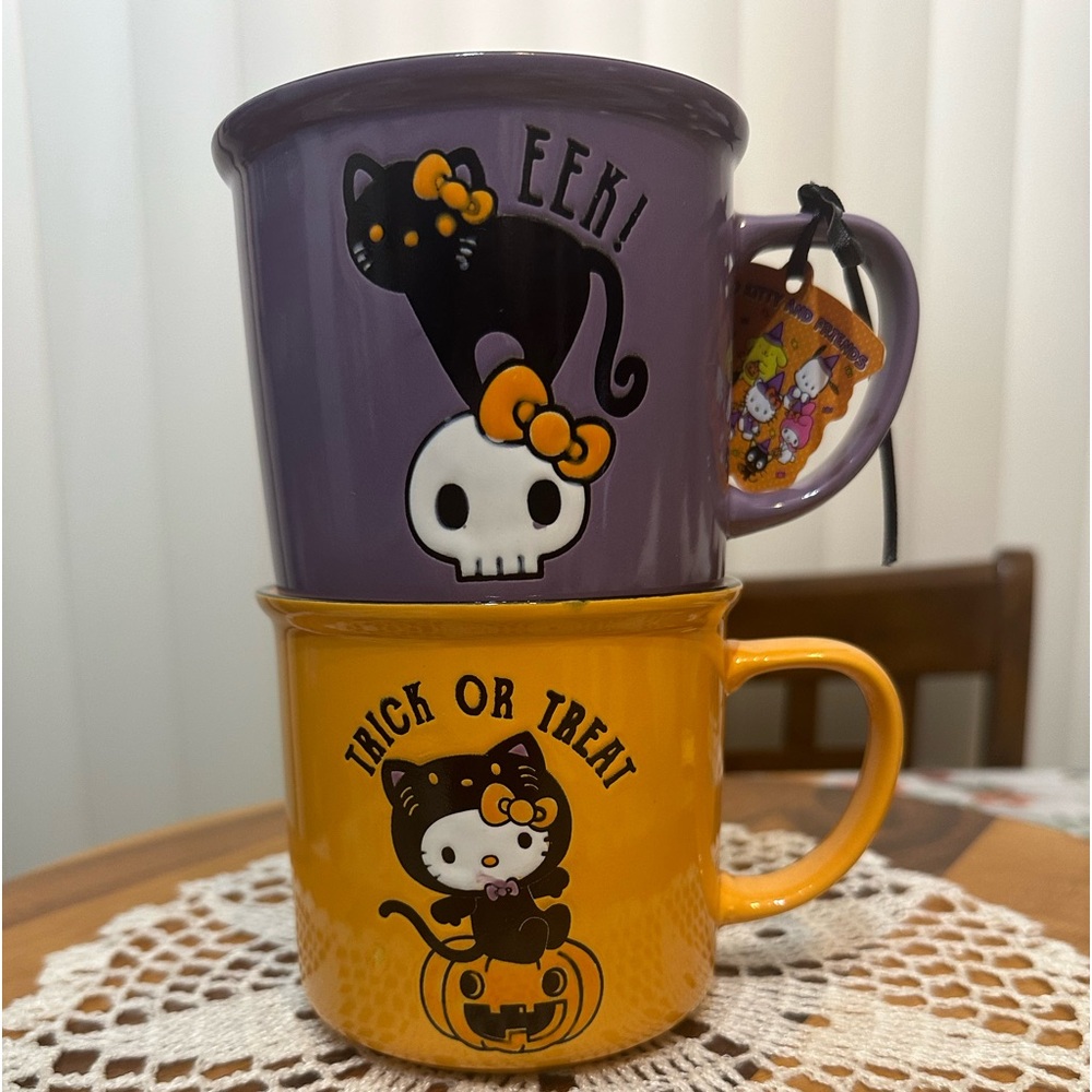 Hello Kitty And Friends Halloween Mugs - Picture 1 of 9